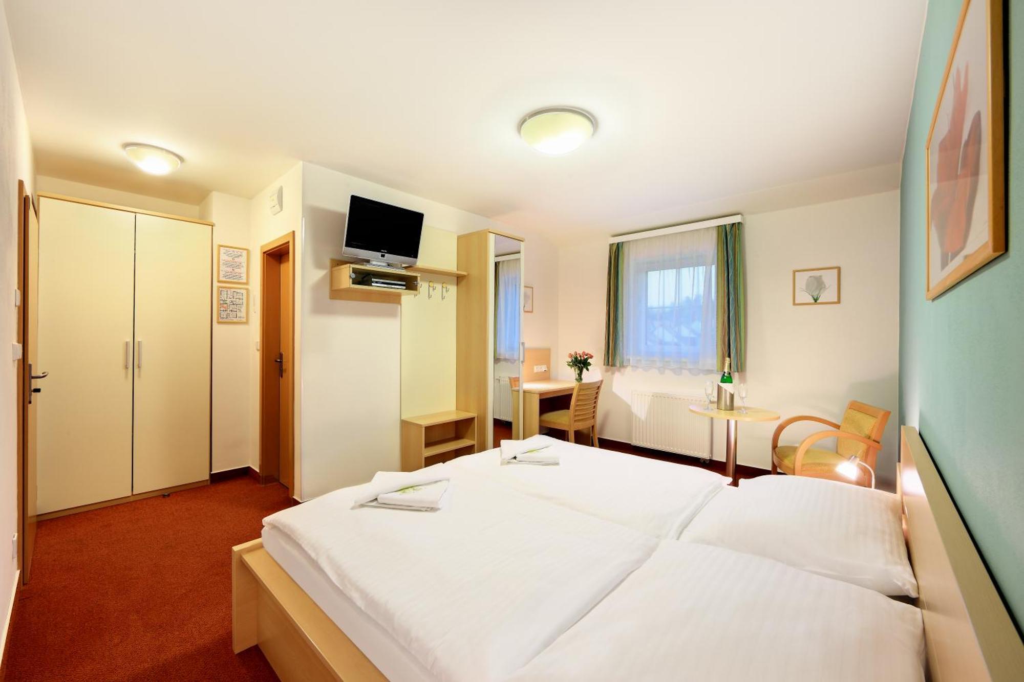 Penzion Krumlov - Massage Studio Český Krumlov Exteriör bild
